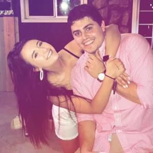 Meet your Posher, Hailey